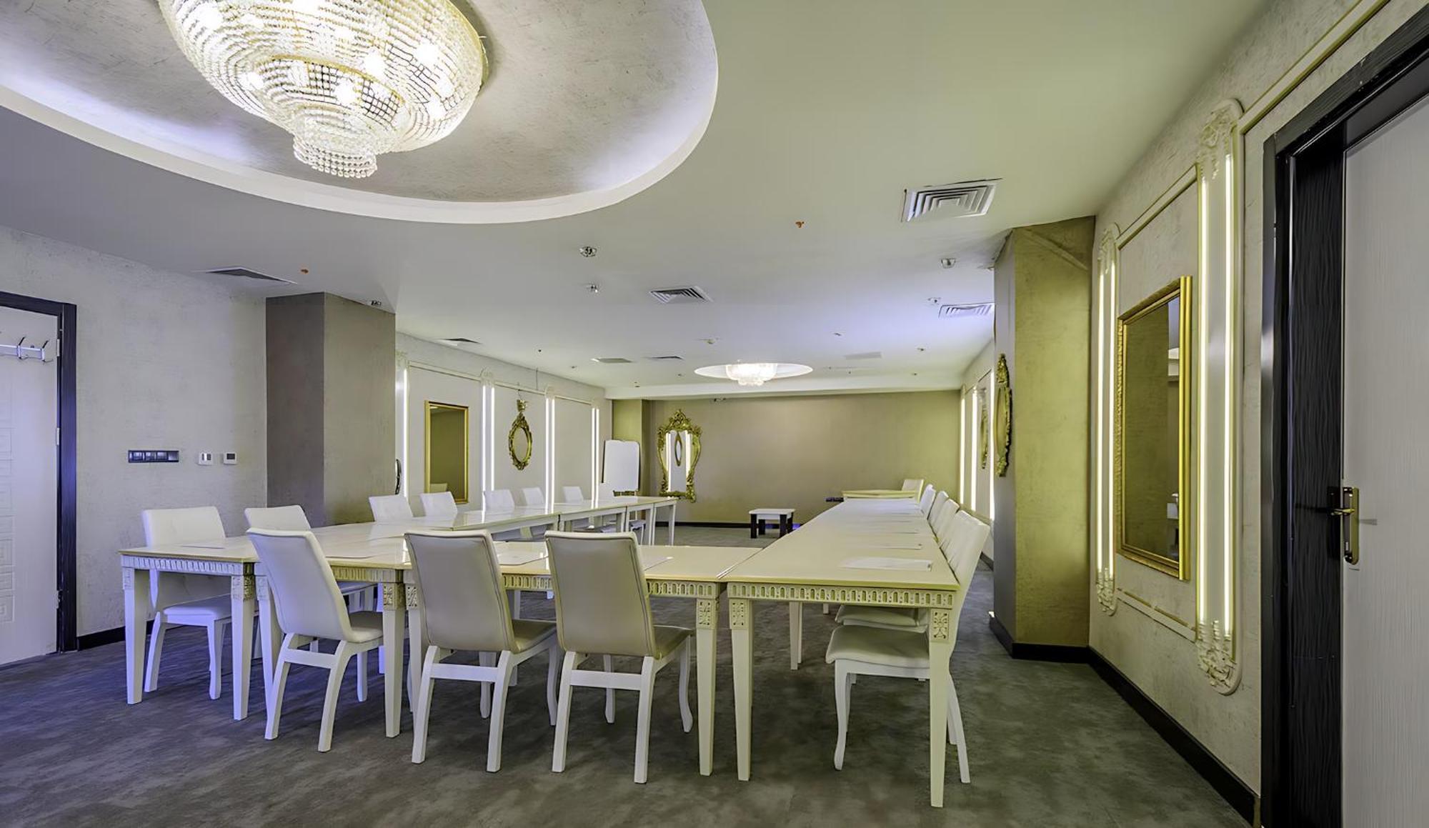 Real House Hotel Kayseri Bagian luar foto